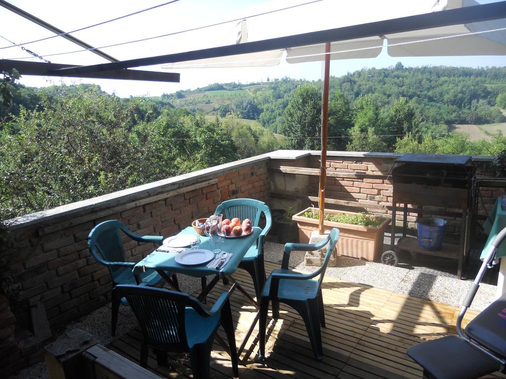 Ca' Norino Acomodação com café da manhã Camagna Monferrato Exterior foto